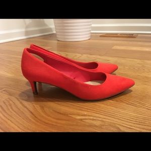 Old Navy bright red faux suede kitten heel
